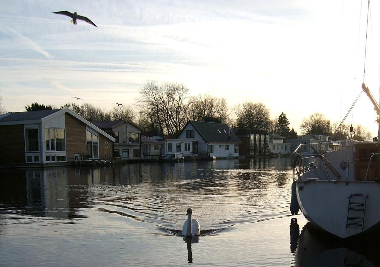 Bed and Breakfast Private Studio - Free Parking Amsterdam Zewnętrze zdjęcie